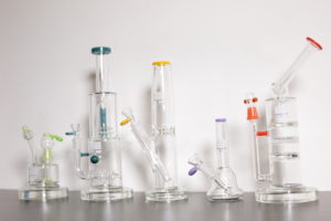 snoop dog pounds pipes-water bongs